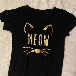 Black graphic tee in medium